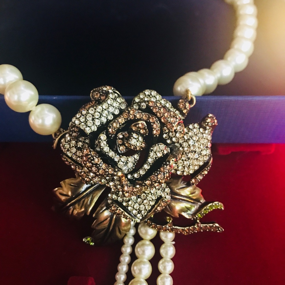 Vintage Heidi Daus long necklace